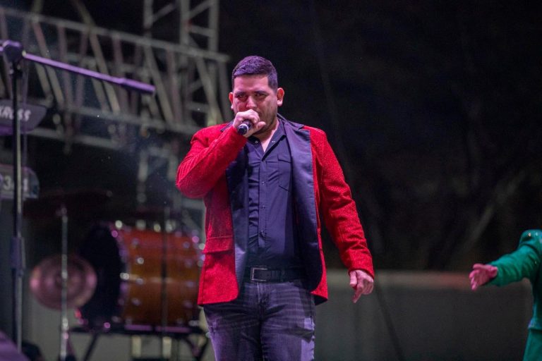 mi banda caballo blanco